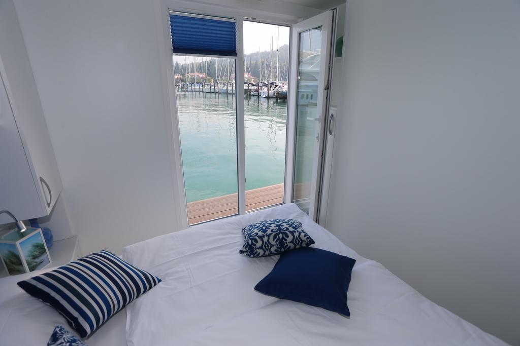Floating Sea House Kahne Portoroz Villa Exterior foto