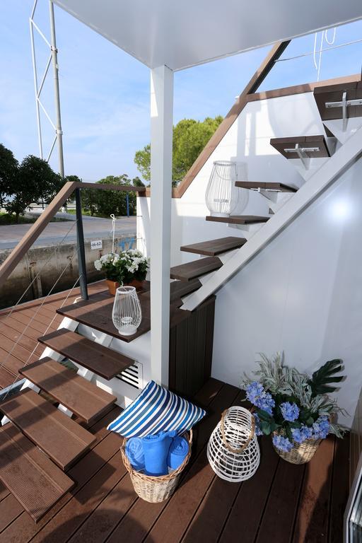 Floating Sea House Kahne Portoroz Villa Exterior foto