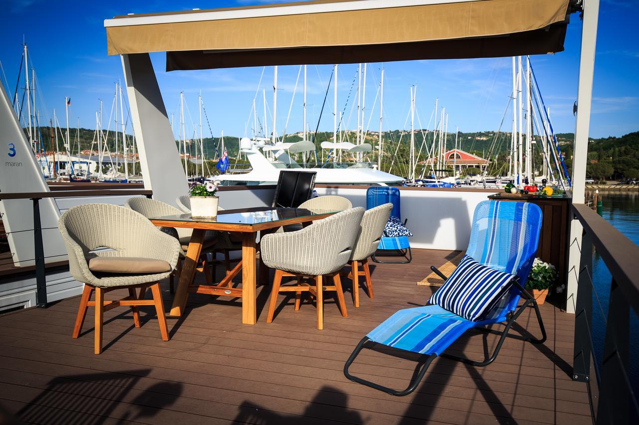 Floating Sea House Kahne Portoroz Villa Exterior foto